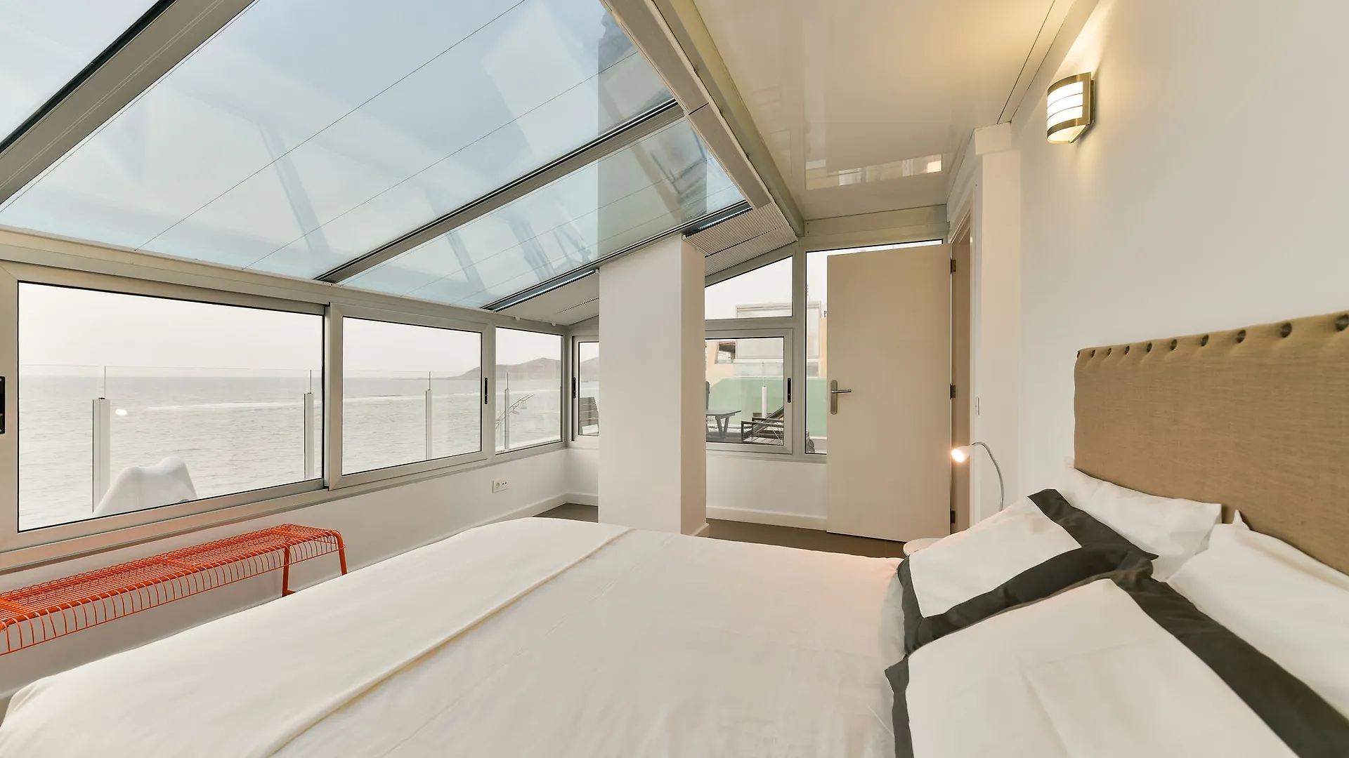 Roof Top Suite Las Canteras Las Palmas de Gran Canaria 0*,  Spain