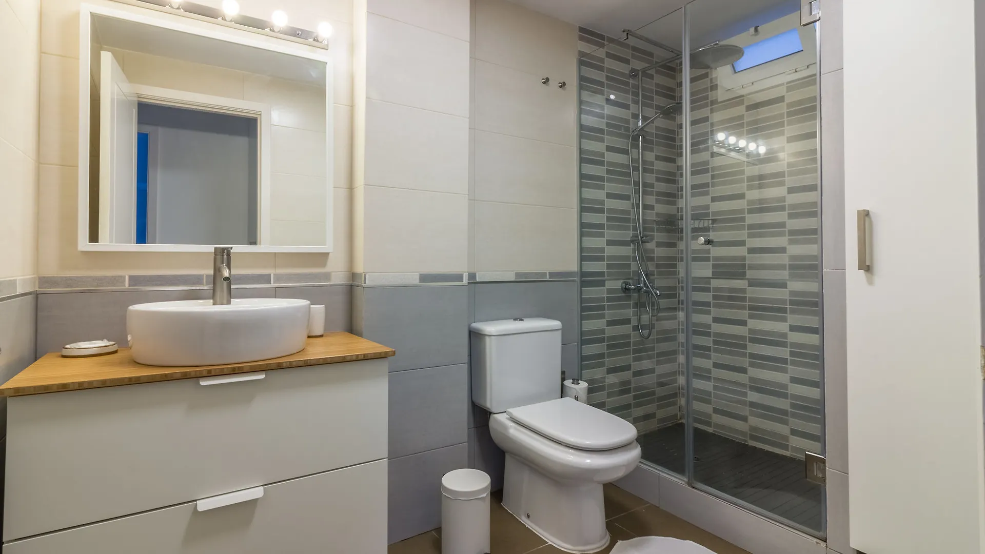 Roof Top Suite Las Canteras Las Palmas de Gran Canaria 0*,  Spain
